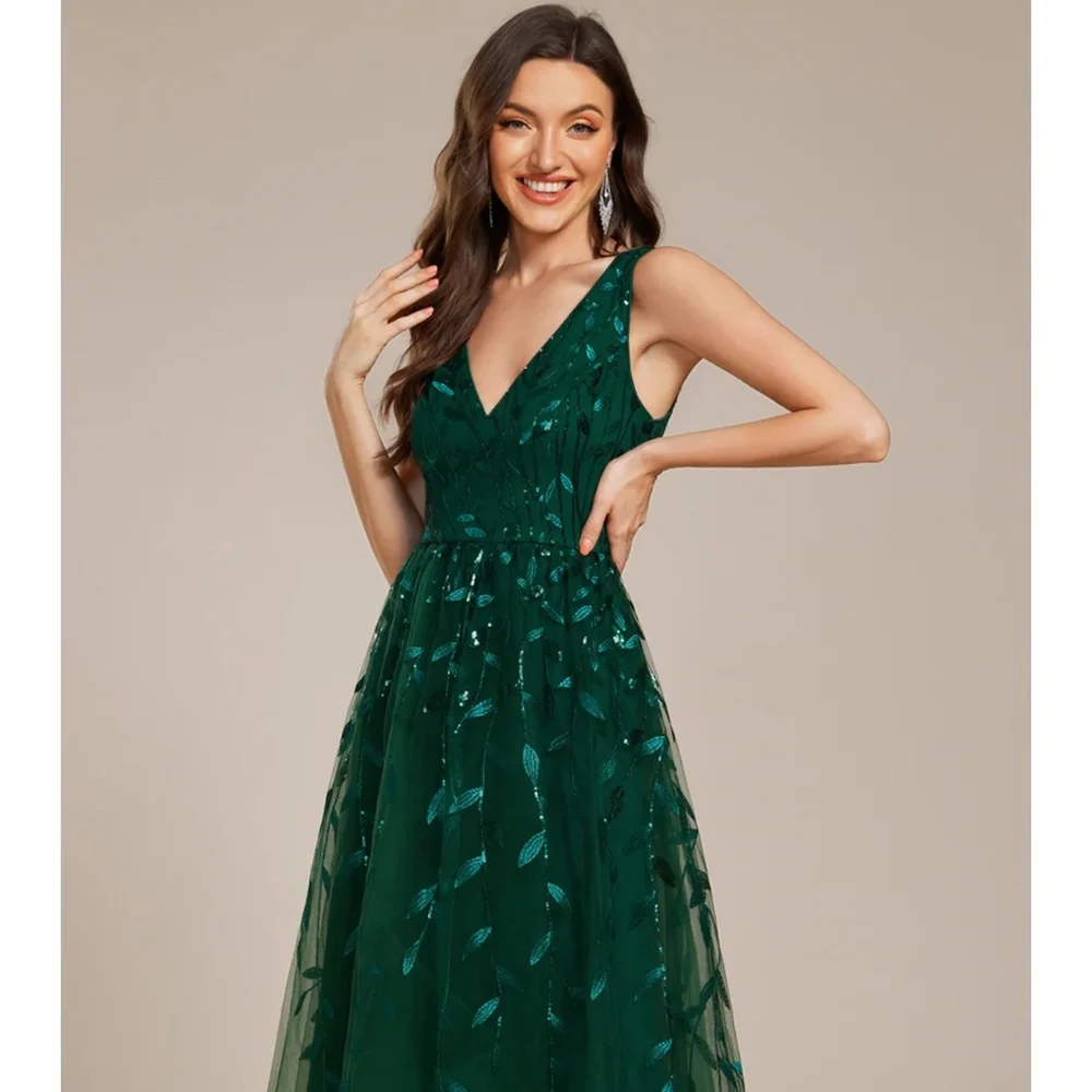 Ever Pretty Green Sequin V Neck Leaf Dress STUNNING BNWT - Picture 3 of 5